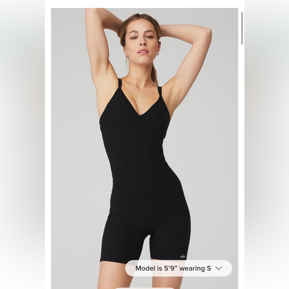 Alo Yoga Alosoft Suns out Onesie